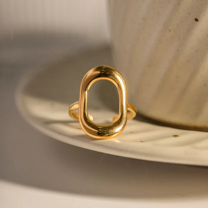 Bulky Circular Ring